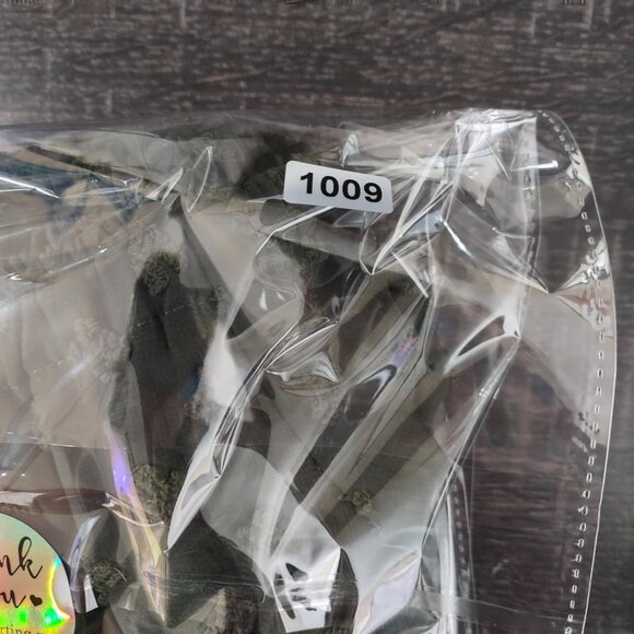 She + Sky Women M Olive Green Off-Shoulder Textured Cropped Dark Cottagecore top - Picture 11 of 11